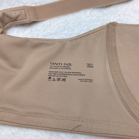 Brilliance by Vanity Fair Full Figure Jersey lined Underwire Bra. Size 42DD. EUC - Picture 4 of 5